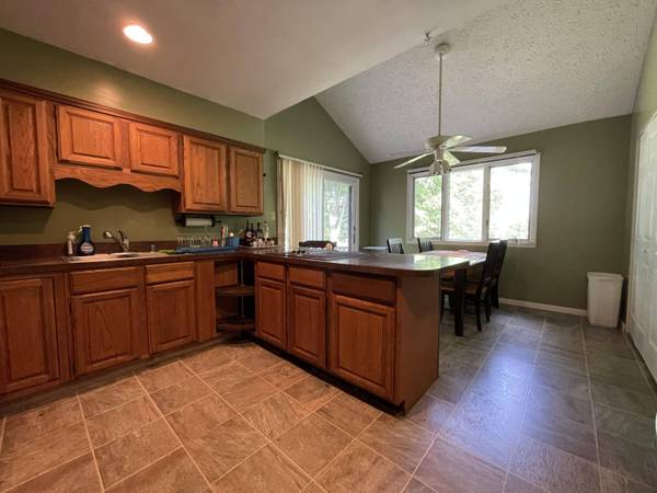 8657 Valleyview Drive, Florence, KY 41042