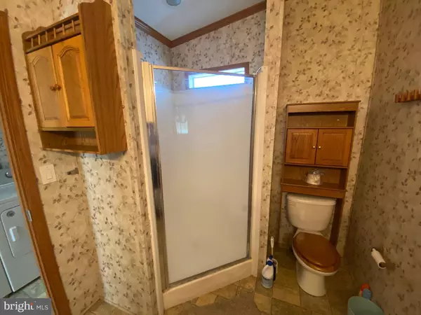 11662 GLEN CIR, Bridgeville, DE 19933