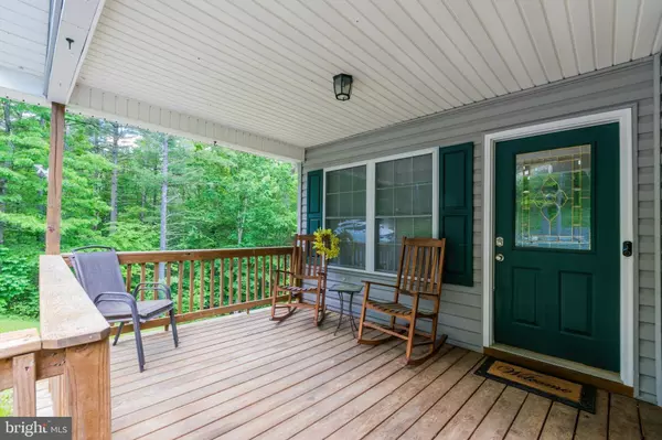 5630 CROOKED RUN RD, Mount Jackson, VA 22842