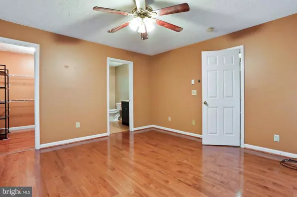 470 SALVATION RD, Martinsburg, WV 25405