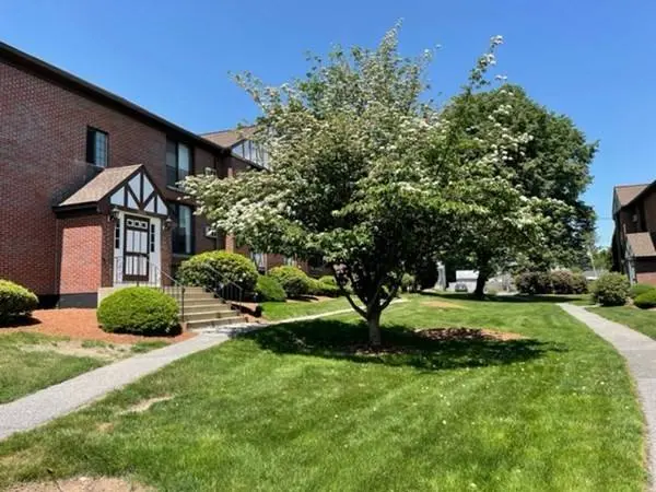 1229 Lawrence St. #201, Lowell, MA 01852