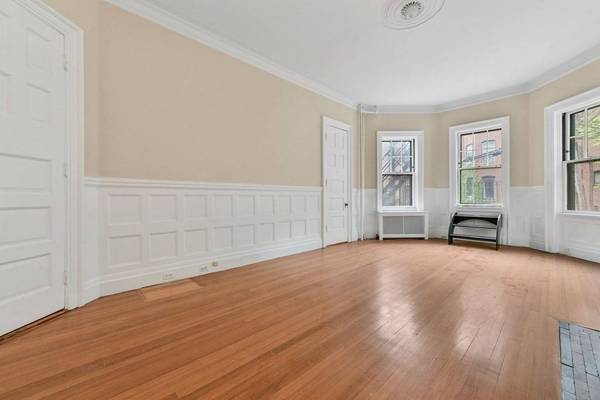 465 Beacon Street #1, Boston, MA 02115