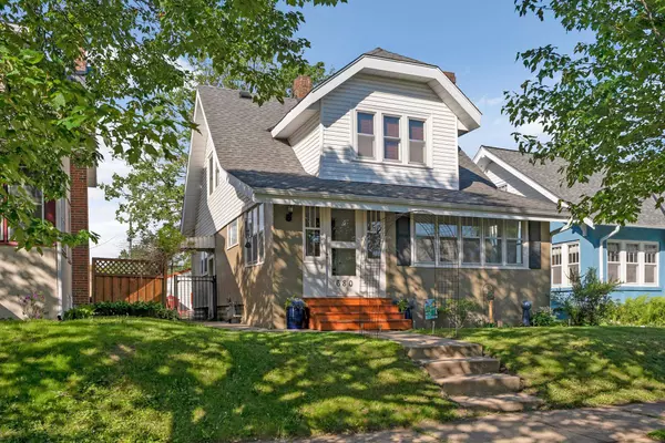 680 Simon AVE, Saint Paul, MN 55117