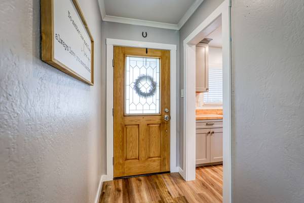 6413 Friday Cir, North Highlands, CA 95660