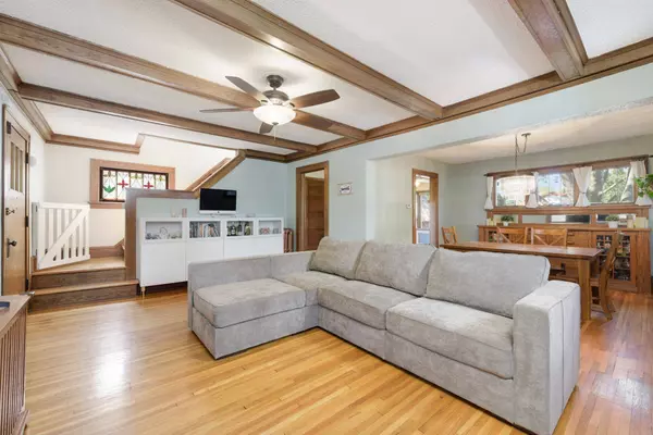 680 Simon AVE, Saint Paul, MN 55117