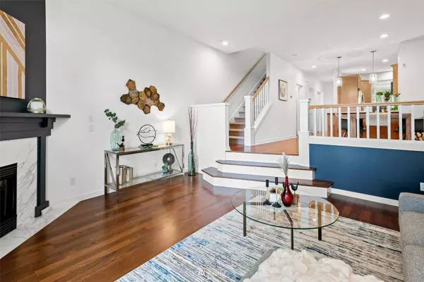 1917 NE Killian LN, Issaquah, WA 98029