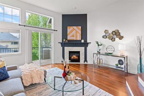 1917 NE Killian LN, Issaquah, WA 98029