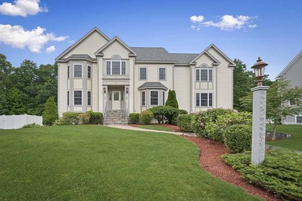91 Prospect Hill Dr, Tewksbury, MA 01876