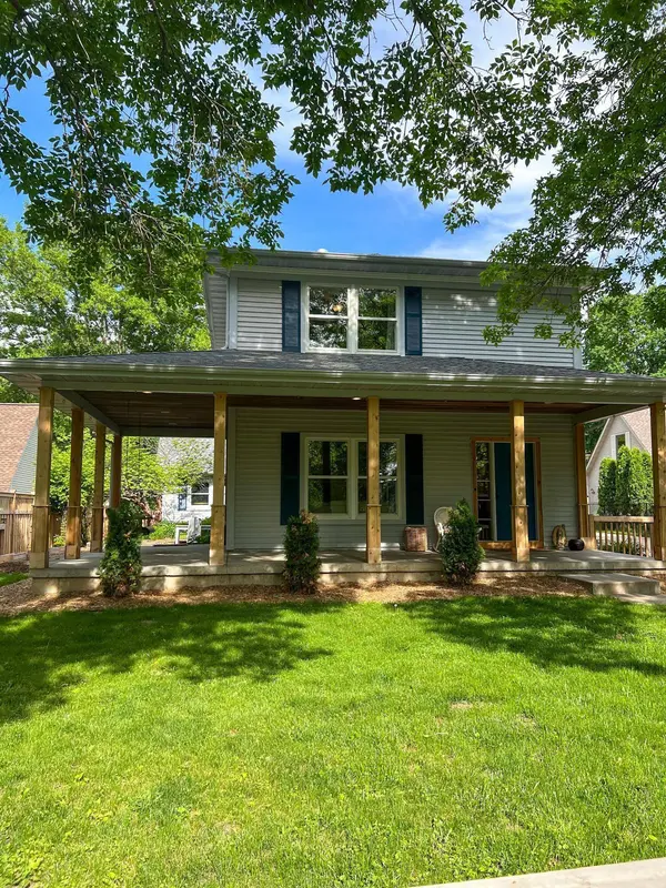 1323 5th ST S, Stillwater, MN 55082