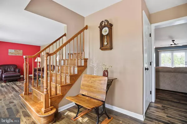 247 GRANNY APPLE WAY, Inwood, WV 25428