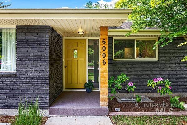 6006 W Poplar Dr, Boise, ID 83704