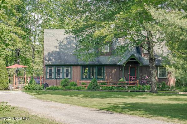 5137 Crooked Street  ST, Broadalbin, NY 12025