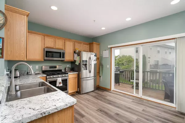 11305 Fergus ST NE #D, Blaine, MN 55449