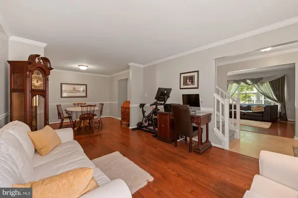 5103 ESSEX LN, Mount Laurel, NJ 08054