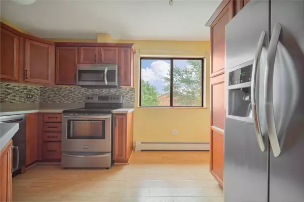 15715 Tiffany Drive #3B, Orland Park, IL 60462