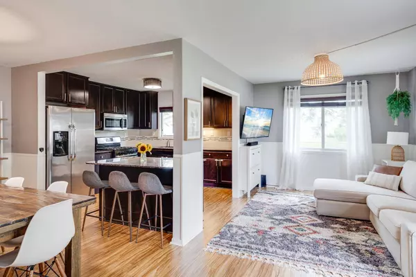 8530 15th AVE S, Bloomington, MN 55425