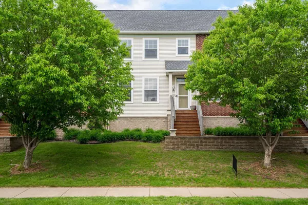 11305 Fergus ST NE #D, Blaine, MN 55449