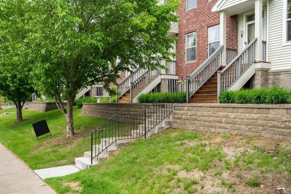 11305 Fergus ST NE #D, Blaine, MN 55449