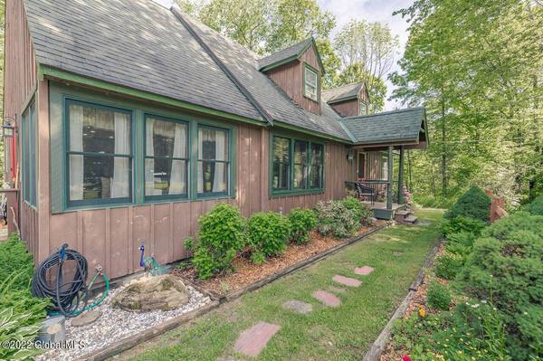 5137 Crooked Street  ST, Broadalbin, NY 12025