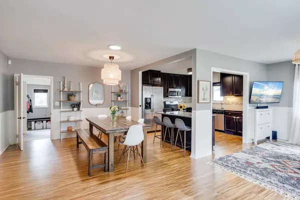 8530 15th AVE S, Bloomington, MN 55425