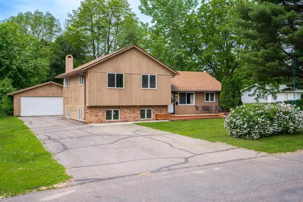 8530 15th AVE S, Bloomington, MN 55425