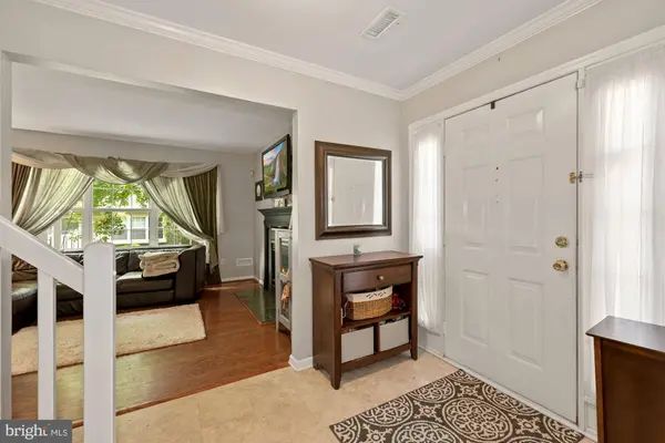 5103 ESSEX LN, Mount Laurel, NJ 08054