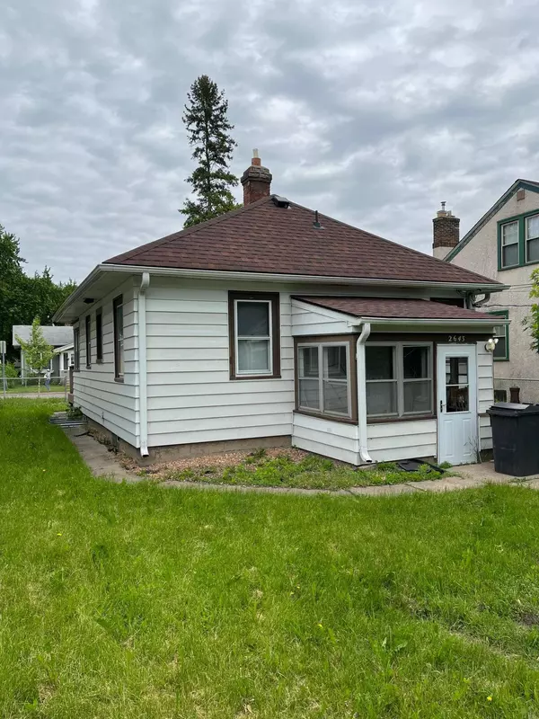 2643 Logan AVE N, Minneapolis, MN 55411