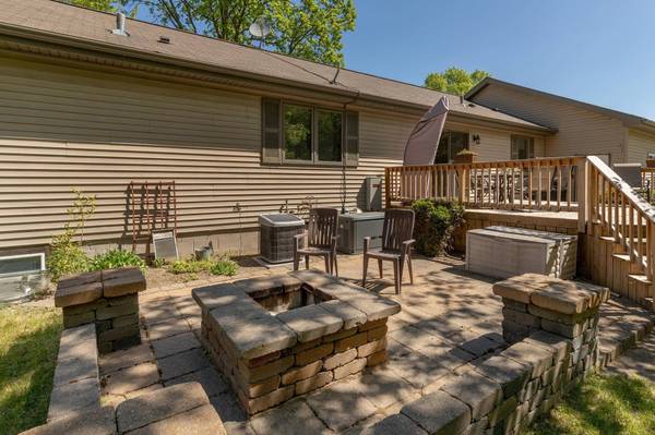 520 Palmer DR, Pine River, MN 56474