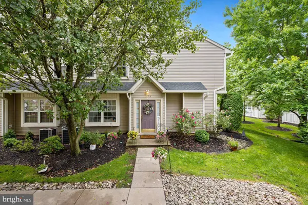 5103 ESSEX LN, Mount Laurel, NJ 08054