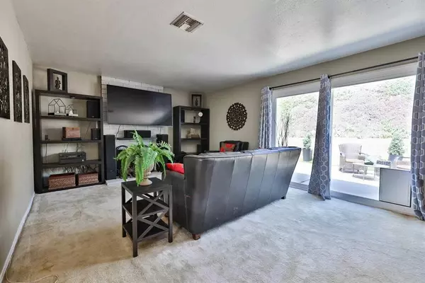 1451 Clarke DR, El Cajon, CA 92021