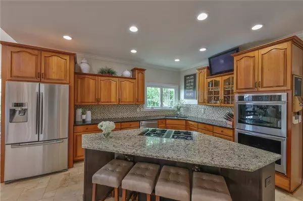 10582 AERONCA LN, Fishers, IN 46055