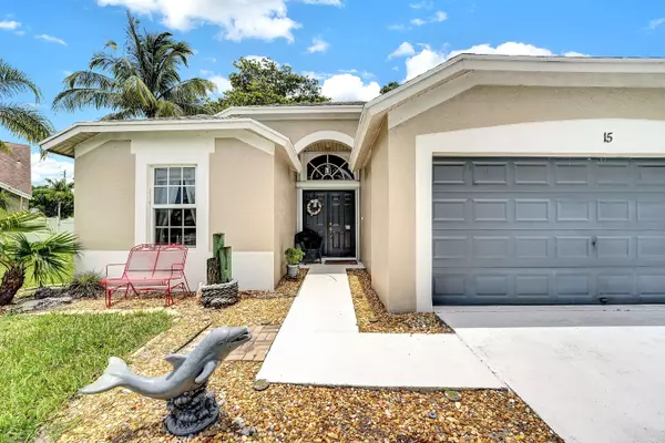 15 Meadows Park LN, Boynton Beach, FL 33436