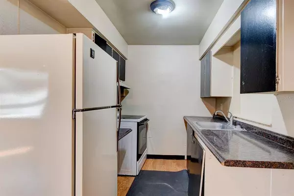 280 PINEVIEW DR, Oviedo, FL 32765