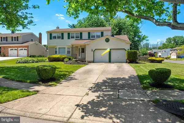 589 CLINTON CT, Mount Laurel, NJ 08054