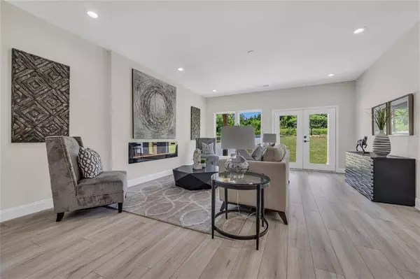 90 Mckown RD, Fayetteville, GA 30214