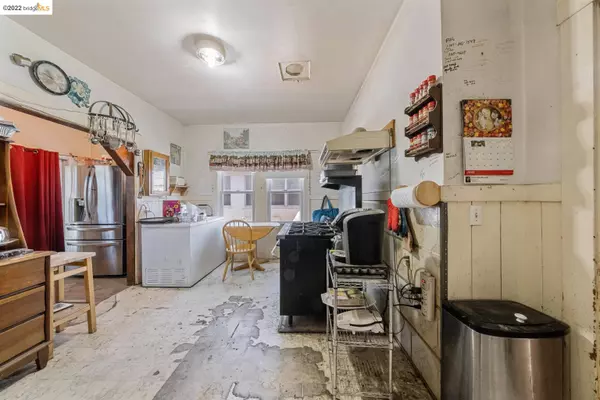 1717 5Th St, Alameda, CA 94501