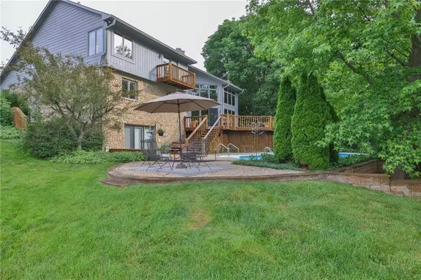 9715 GULFSTREAM DR, Fishers, IN 46037