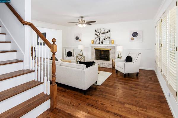 4226 Fairlands Dr, Pleasanton, CA 94588