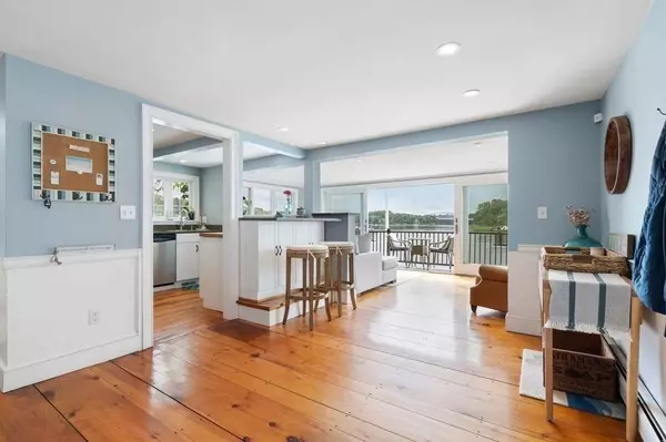 391 Main Street, Amesbury, MA 01913