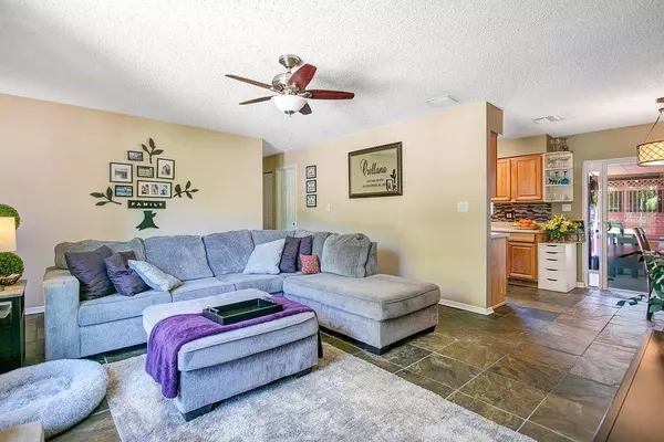 405 CITADEL DR, Altamonte Springs, FL 32714