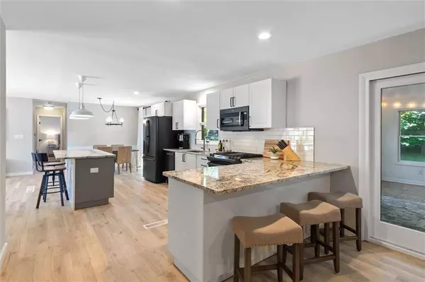 4401 Clover DR, Indianapolis, IN 46228