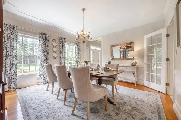 17 Somerset Dr, Andover, MA 01810