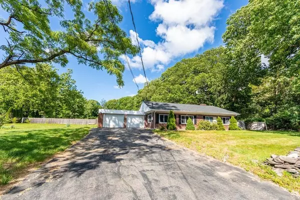 59 Ramgren Rd, Lunenburg, MA 01462