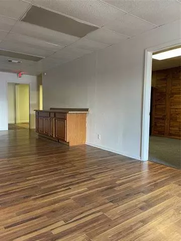 1765 Ballard Drive, Paris, TX 75460