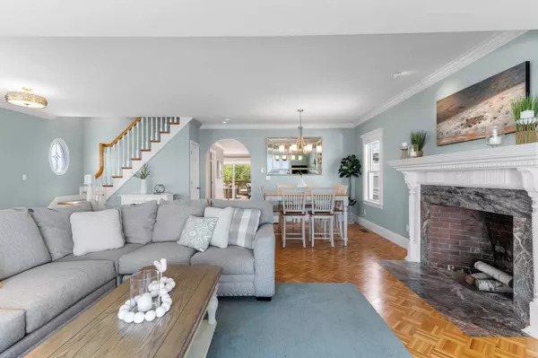 905 Ocean BLVD, Hampton, NH 03842