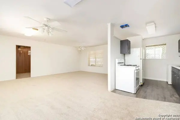 190 BROOKSHIRE DR, San Antonio, TX 78227