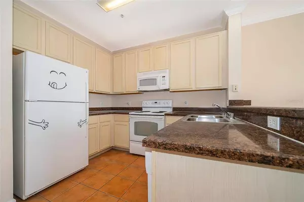 14200 AVALON RD #406, Winter Garden, FL 34787