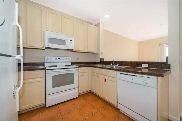 14200 AVALON RD #406, Winter Garden, FL 34787