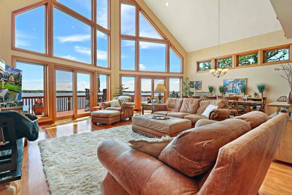 38379 N Drexel BLVD, Antioch, IL 60002