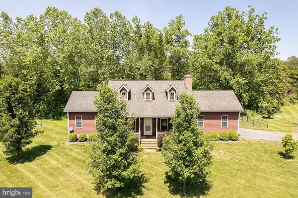 5708 STRASBURG RD, Strasburg, VA 22657